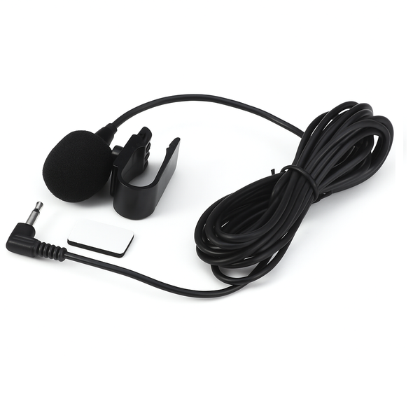  Close-up van een externe microfoon met schuimkap, clip en lange kabel met 3.5 mm aansluiting