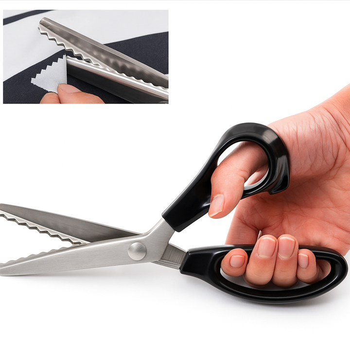 Kartelschaar met zwarte ergonomische handgreep, ideaal voor het knippen van zigzagranden in stof of papier voor creatieve naaiprojecten.