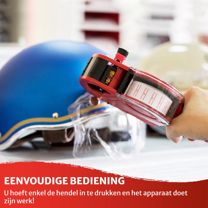 Demonstratie van eenvoudige bediening van de prijstang: hendel indrukken – ideaal voor snelle prijslabeling in retail.
